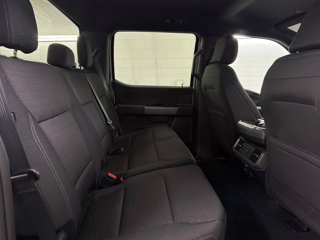 2026 OXFORD WHITE Ford F-150 XLT RWD Truck