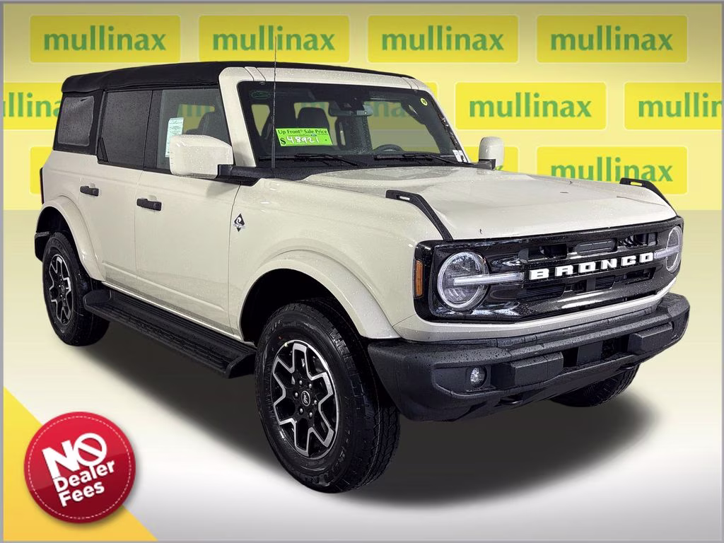 2026 Beige Ford Bronco Outer Banks 4X4 SUV