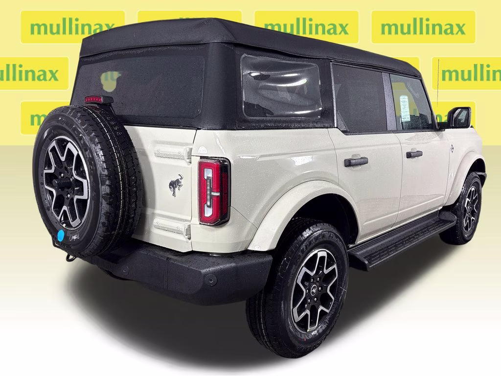2026 Beige Ford Bronco Outer Banks 4X4 SUV