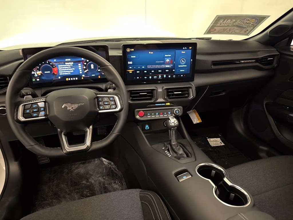 2026 Oxford White Ford Mustang GT RWD Coupe