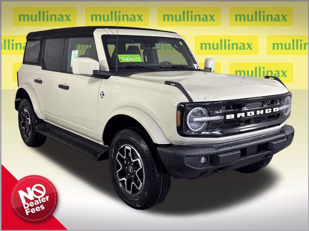 2026 Beige Ford Bronco Outer Banks 4X4 SUV