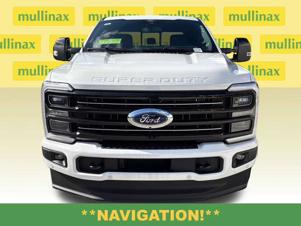 2026 White Metallic Ford Super Duty F-350 SRW Platinum 4X4 Truck