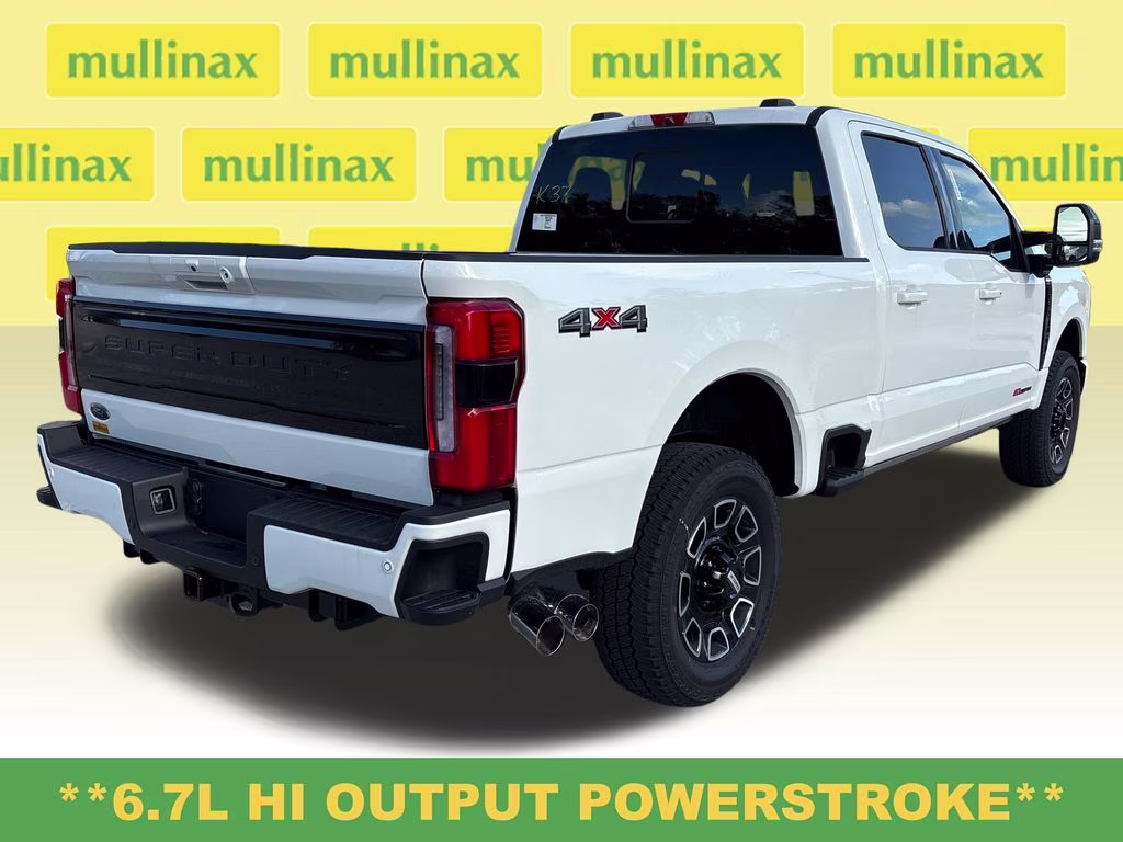 2026 White Metallic Ford Super Duty F-350 SRW Platinum 4X4 Truck