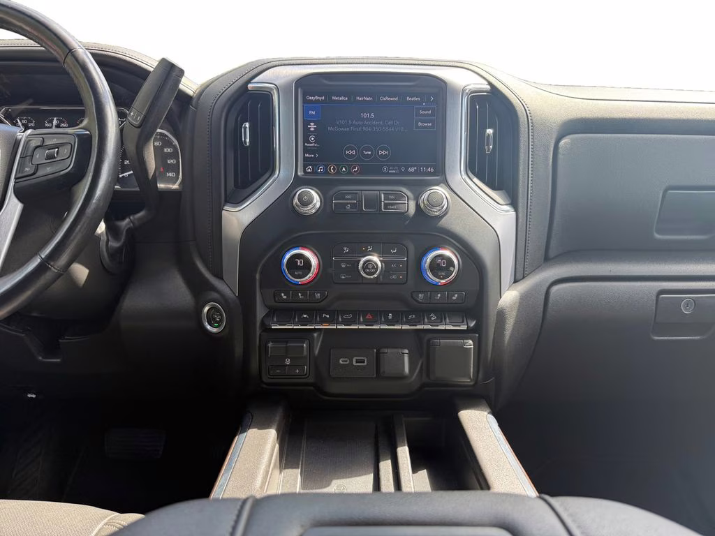 2022 Onyx Black GMC Sierra 1500 Limited SLT 4X4 Truck