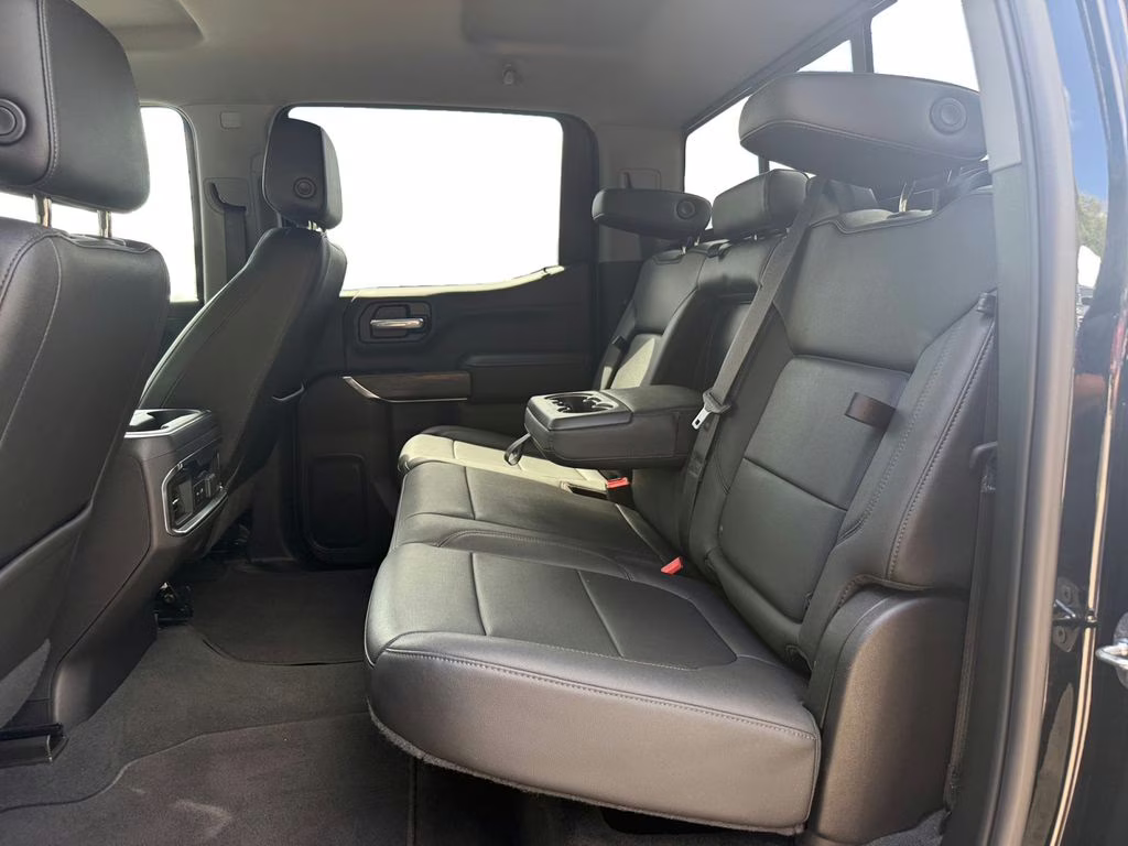 2022 Onyx Black GMC Sierra 1500 Limited SLT 4X4 Truck