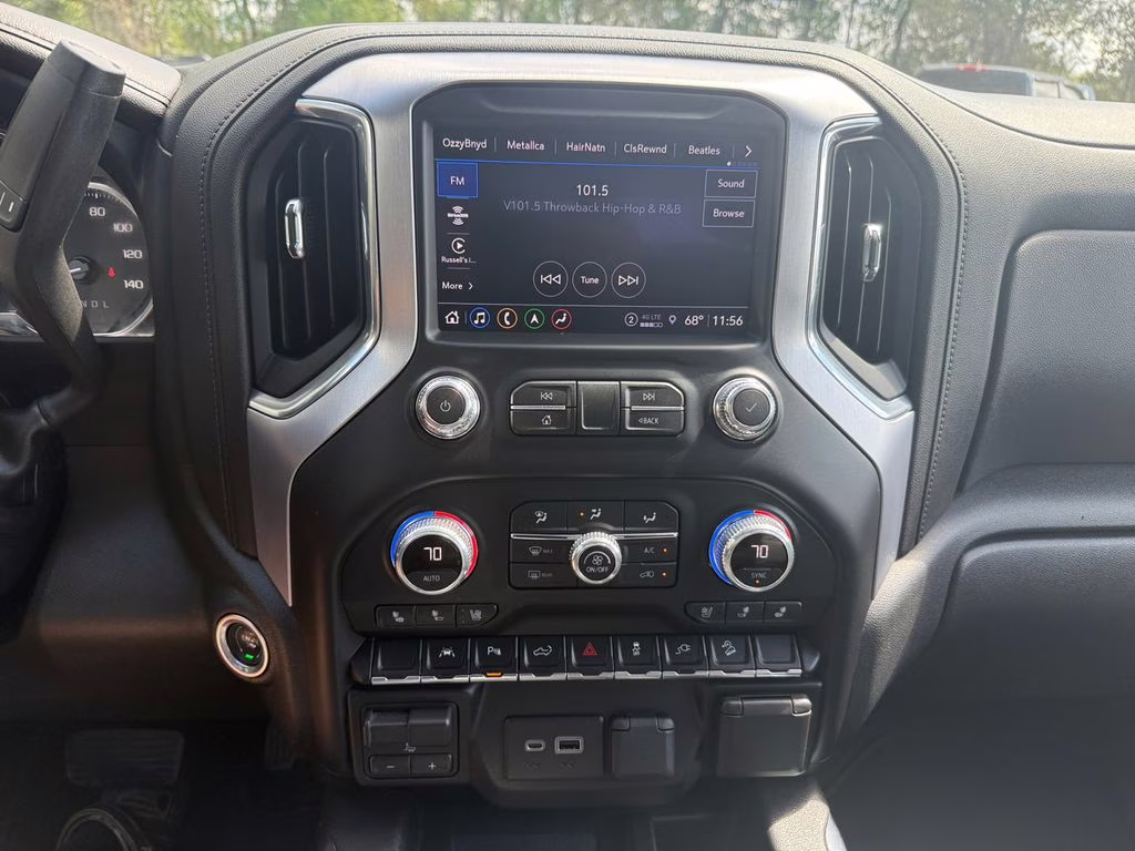 2022 Onyx Black GMC Sierra 1500 Limited SLT 4X4 Truck