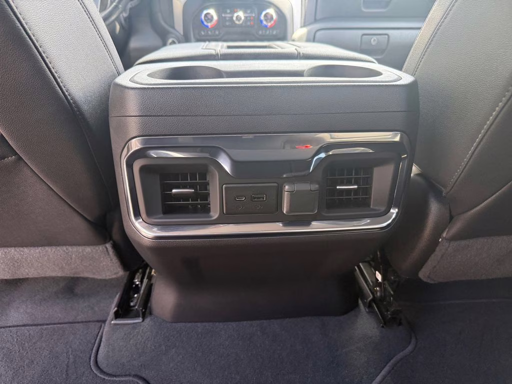 2022 Onyx Black GMC Sierra 1500 Limited SLT 4X4 Truck