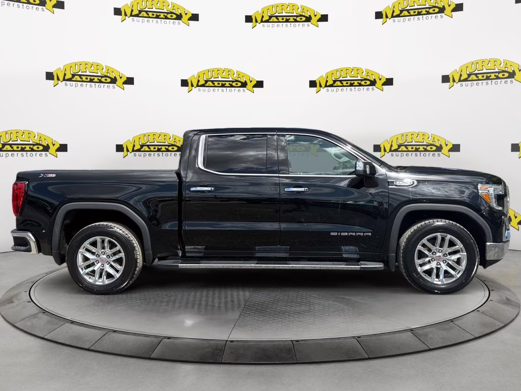 2022 Onyx Black GMC Sierra 1500 Limited SLT 4X4 Truck