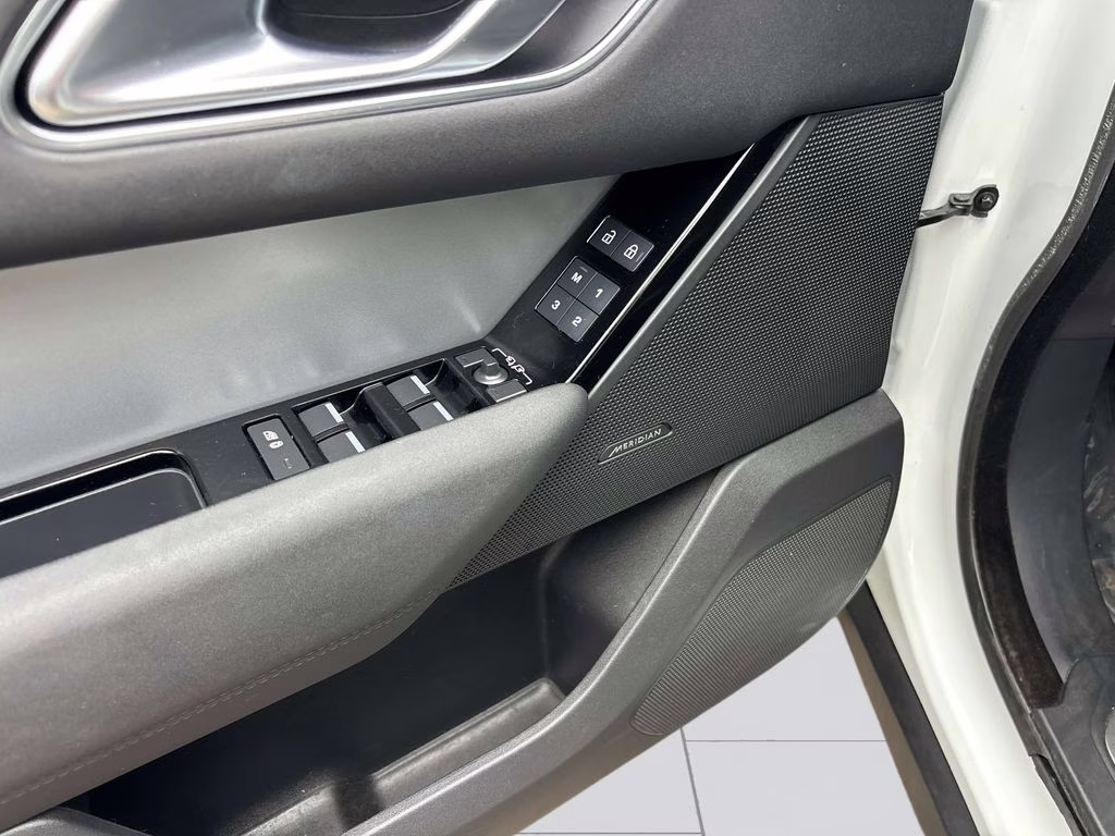 2024 White Land Rover Range Rover Velar S AWD SUV