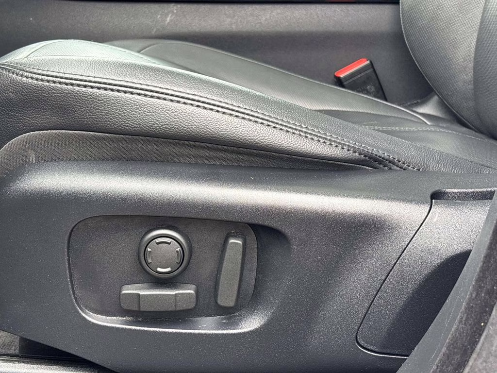 2024 White Land Rover Range Rover Velar S AWD SUV