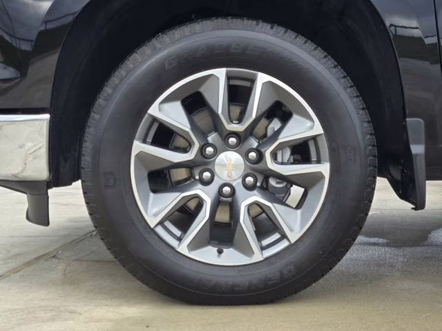 2025 Black Chevrolet Silverado 1500 LT RWD Truck