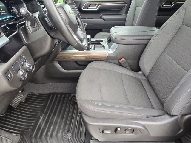 2025 Black Chevrolet Silverado 1500 LT RWD Truck