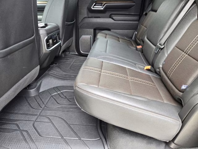 2025 Black Chevrolet Silverado 1500 High Country 4X4 Truck