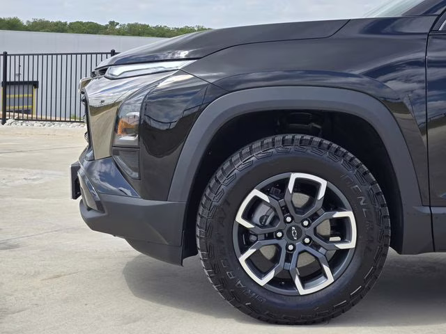 2026 Mosaic Black Metallic Chevrolet Equinox ACTIV AWD SUV