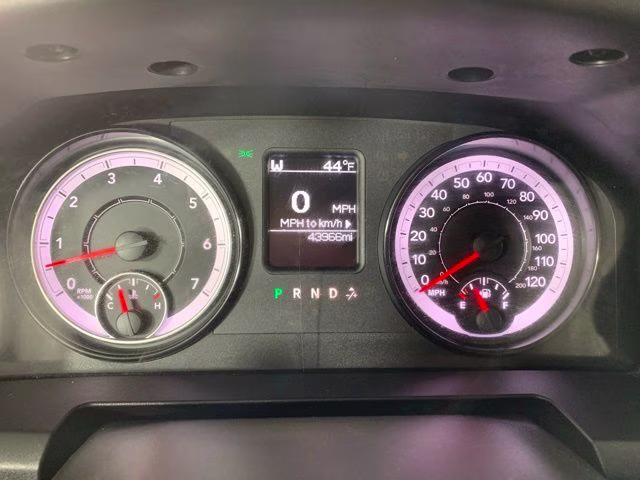 2022 Bright White Clearcoat Ram 1500 Classic SLT 4X4 Truck