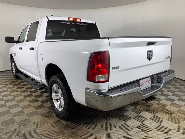 2022 Bright White Clearcoat Ram 1500 SLT 4X4 Truck