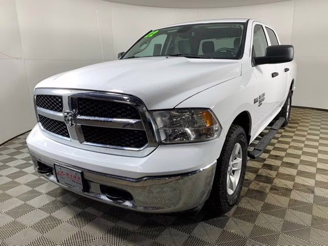 2022 Bright White Clearcoat Ram 1500 SLT 4X4 Truck
