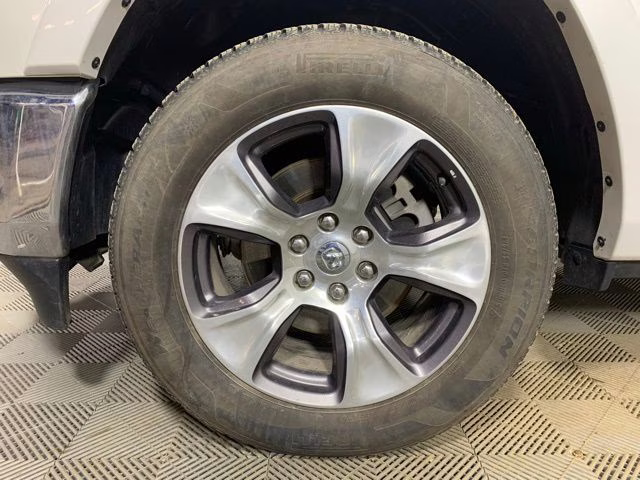 2022 Ivory White Tri-Coat Pearlcoat Ram 1500 Laramie 4X4 Truck