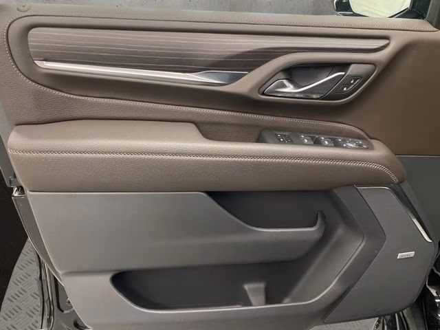 2024 Onyx Black GMC Yukon XL Denali 4X4 SUV