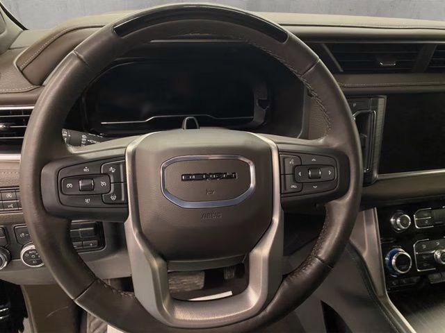 2024 Onyx Black GMC Yukon XL Denali 4X4 SUV