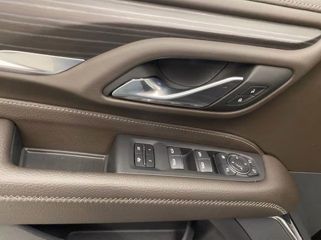 2024 Onyx Black GMC Yukon XL Denali 4X4 SUV