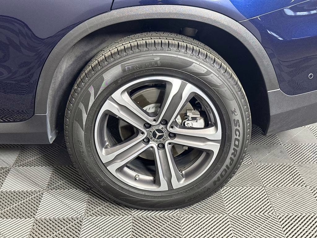 2021 Lunar Blue Metallic Mercedes-Benz GLC GLC 300 RWD SUV