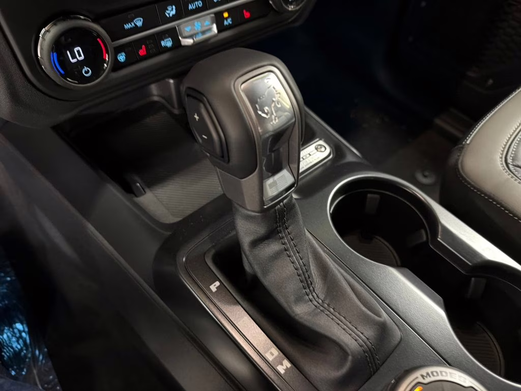 2026 SHADOW BLACK Ford Bronco Outer Banks 4X4 SUV