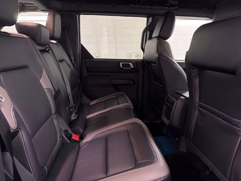 2026 SHADOW BLACK Ford Bronco Outer Banks 4X4 SUV