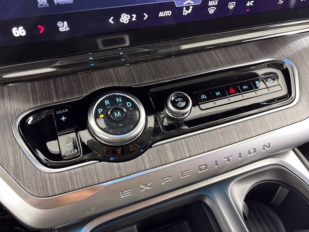 2026 Black Metallic Ford Expedition Platinum 4X4 SUV