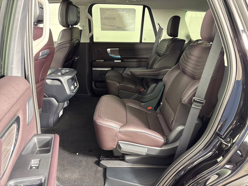 2026 Black Metallic Ford Expedition Platinum 4X4 SUV