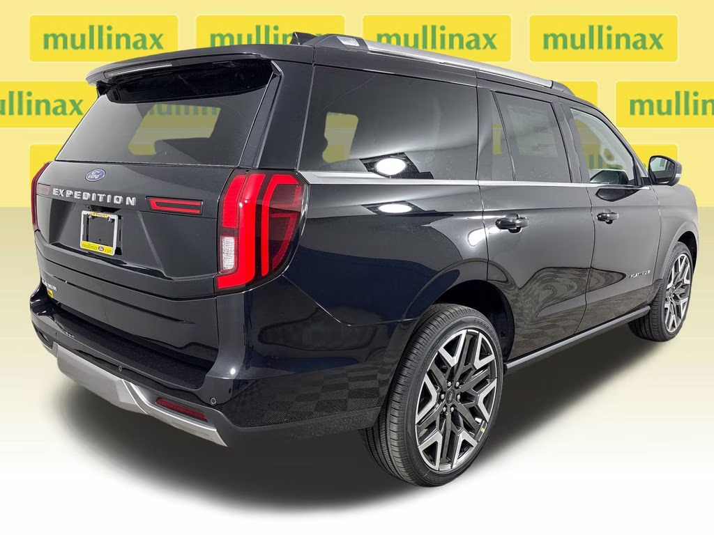 2026 Black Metallic Ford Expedition Platinum 4X4 SUV