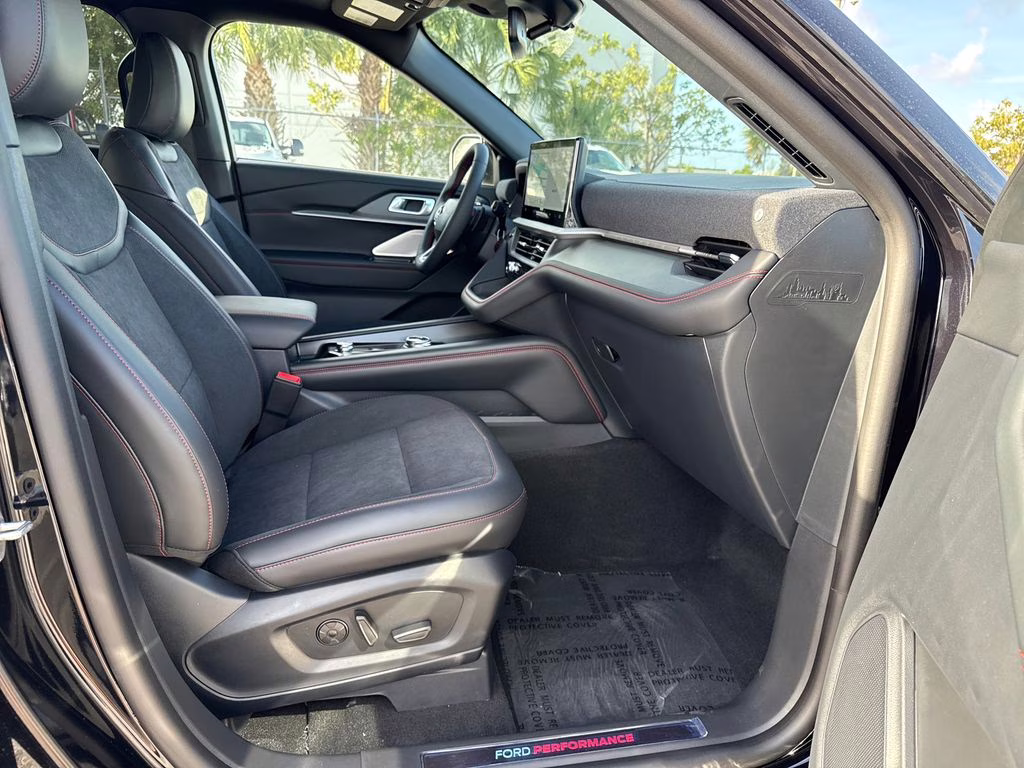 2026 Agate Black Metallic Ford Explorer ST 4X4 SUV