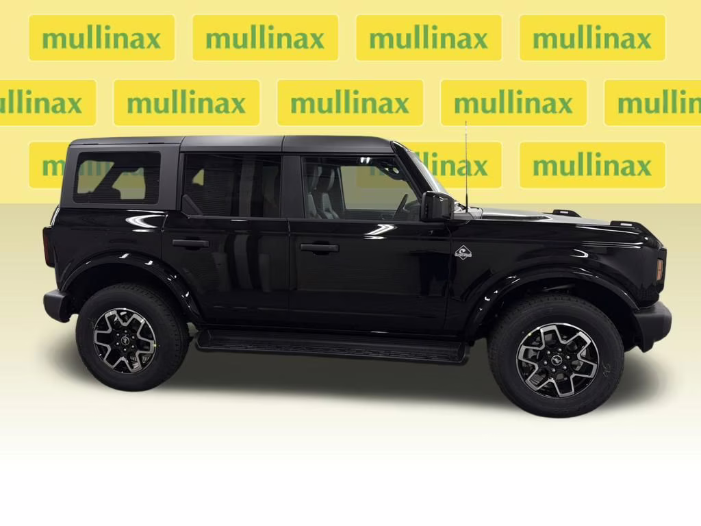 2026 SHADOW BLACK Ford Bronco Outer Banks 4X4 SUV
