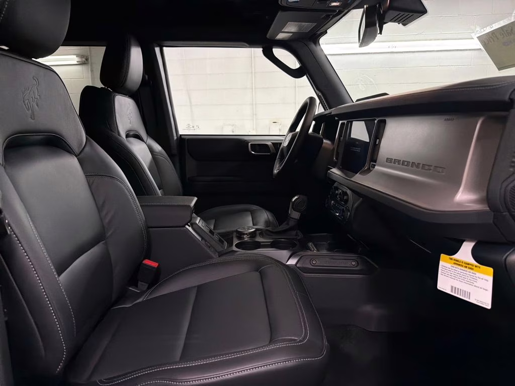 2026 MARSH GRAY Ford Bronco Outer Banks 4X4 SUV