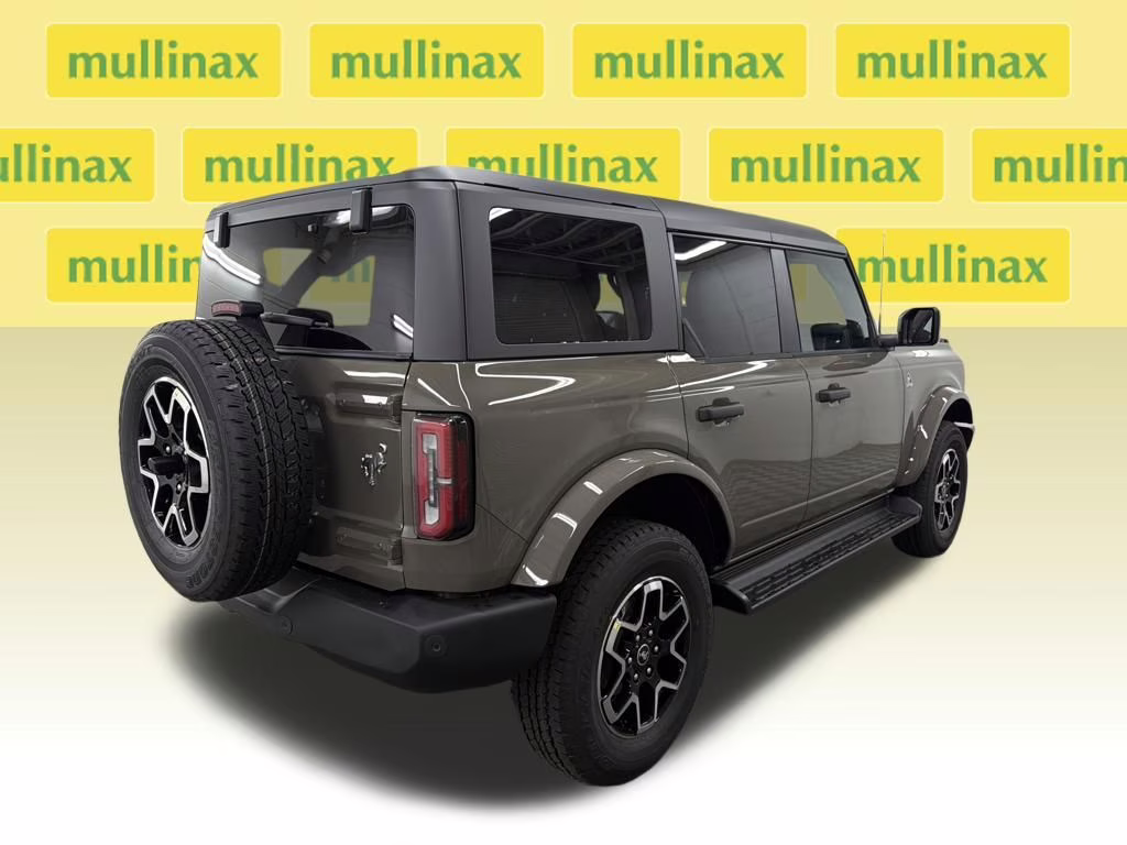 2026 MARSH GRAY Ford Bronco Outer Banks 4X4 SUV