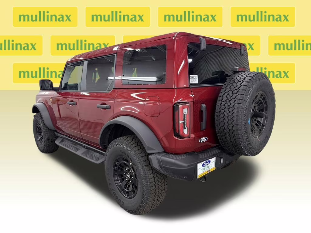 2026 RUBY RED TNTD Ford Bronco Badlands 4X4 SUV