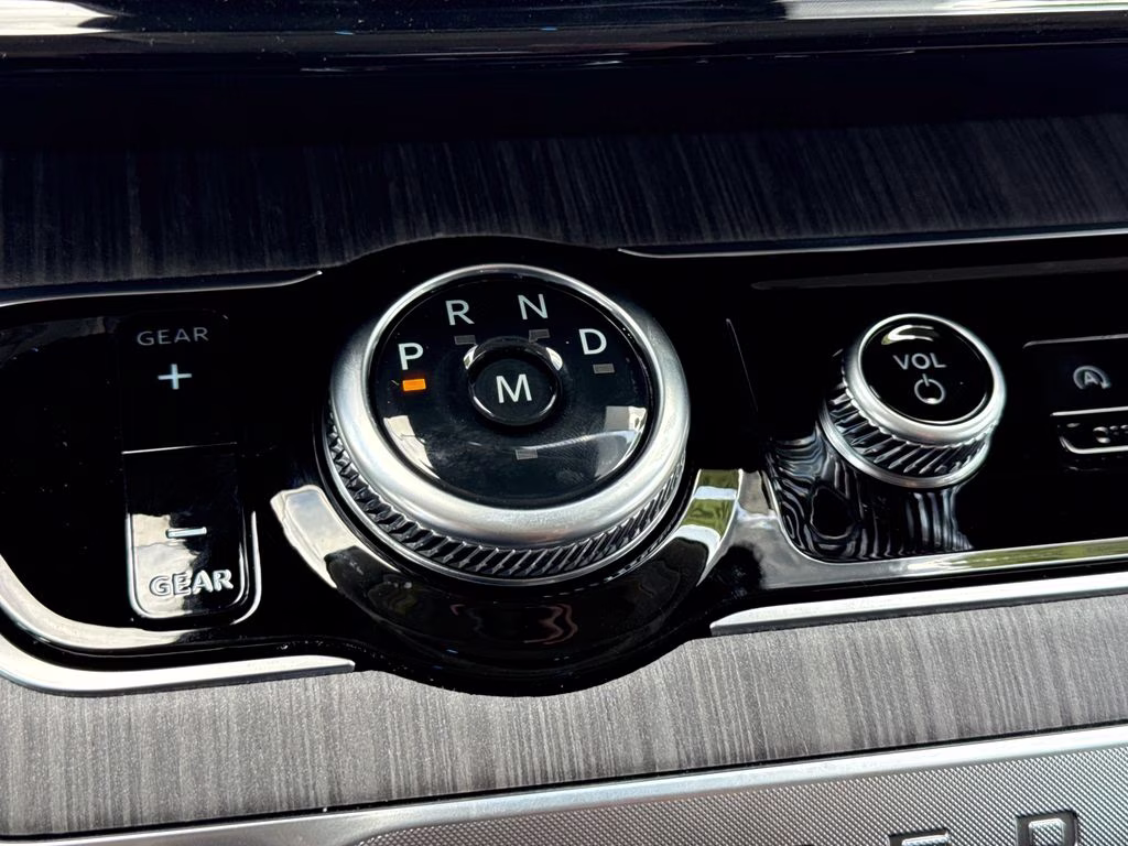 2026 Agate Black Metallic Ford Expedition Platinum 4X4 SUV