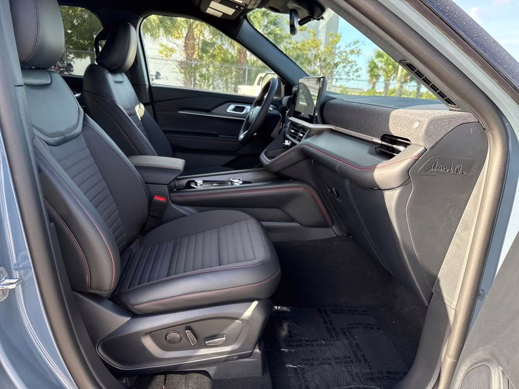 2026 Vapor Blue Metallic Ford Explorer ST-Line RWD SUV