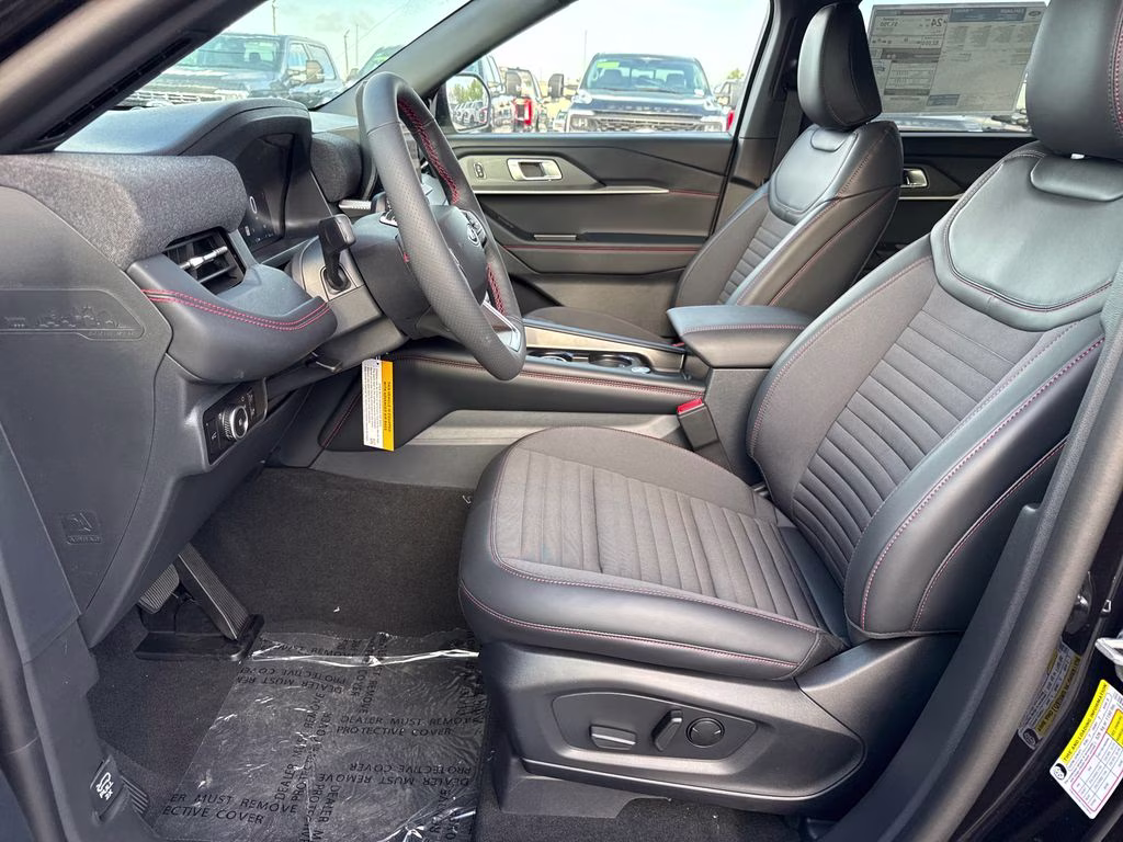 2026 Agate Black Metallic Ford Explorer ST-Line RWD SUV