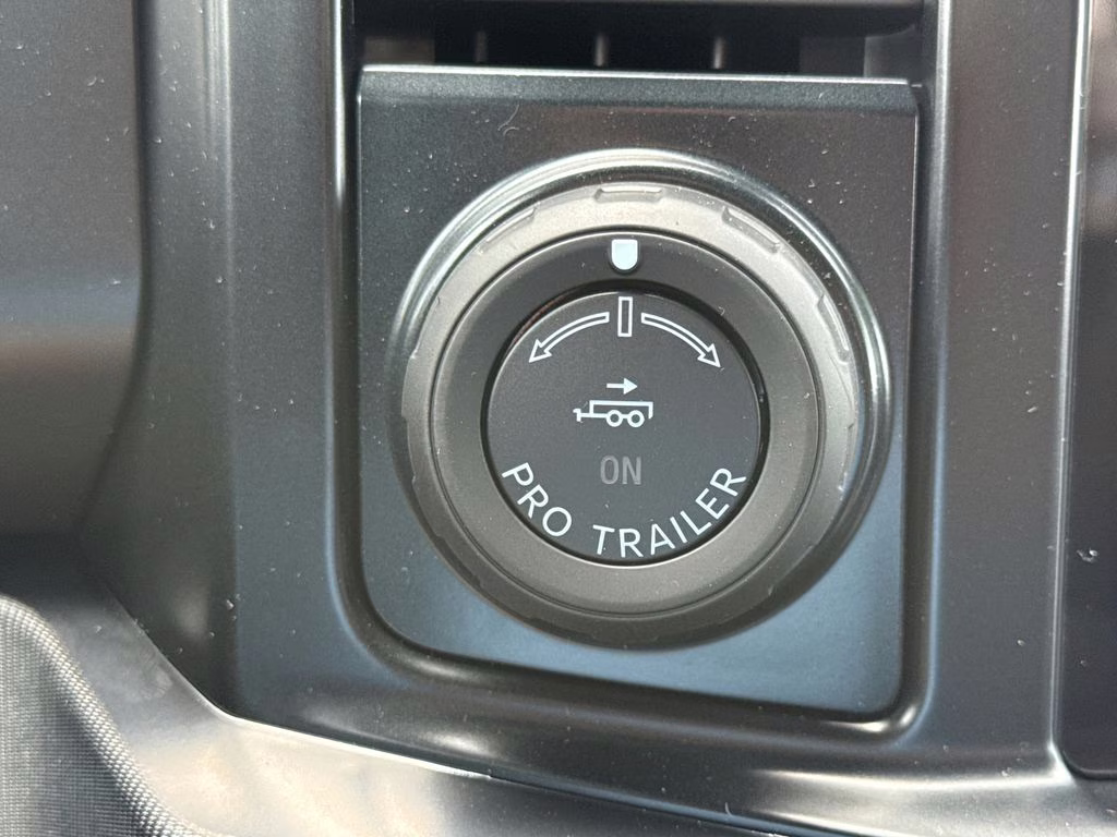 2026 Agate Black Metallic Ford Super Duty F-350 SRW Platinum 4X4 Truck