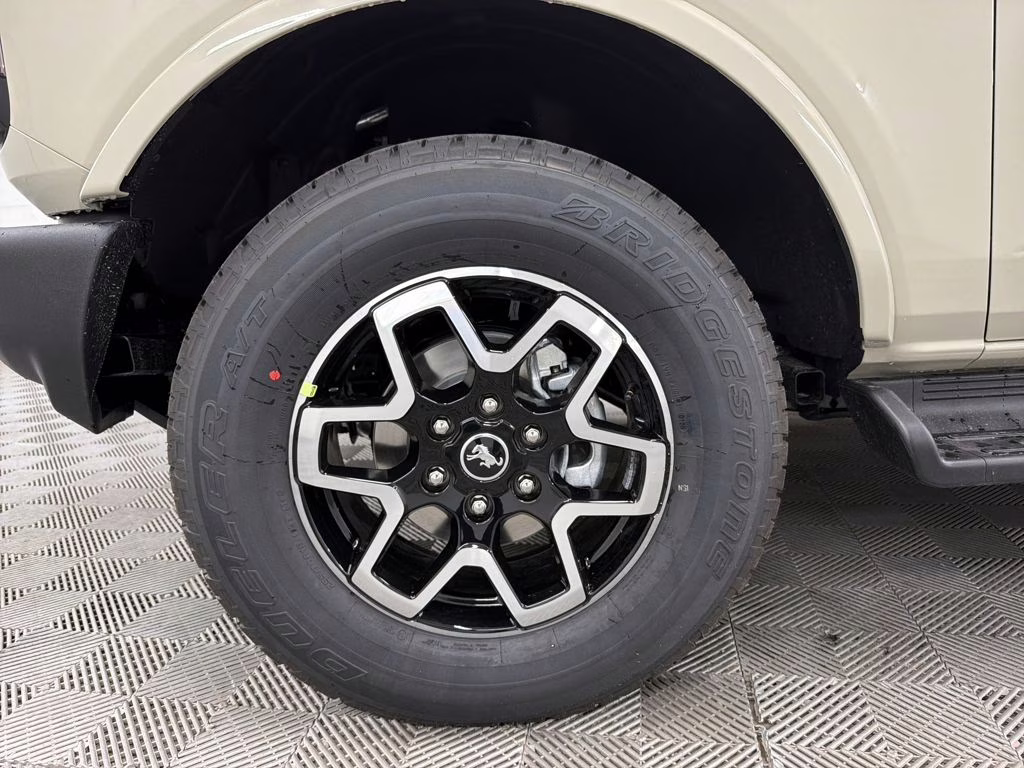 2026 Beige Ford Bronco Outer Banks 4X4 SUV