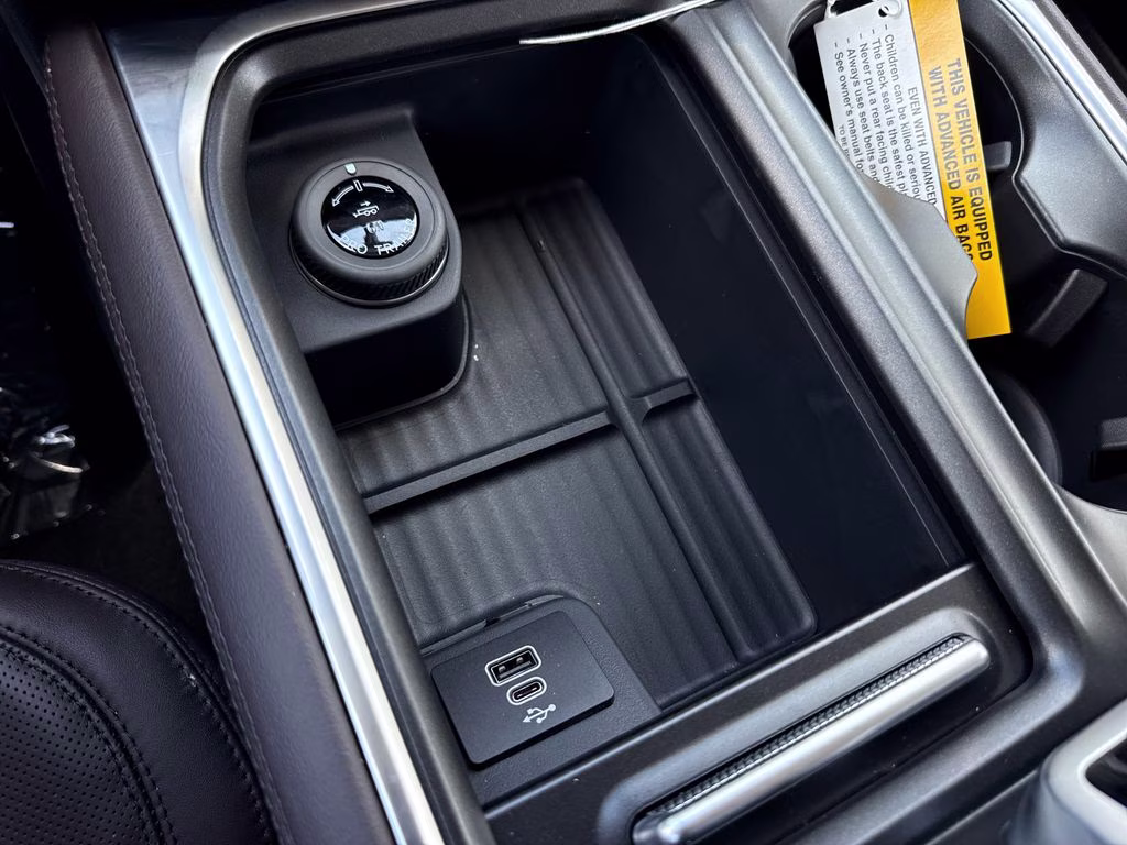 2026 Agate Black Metallic Ford Expedition Platinum 4X4 SUV