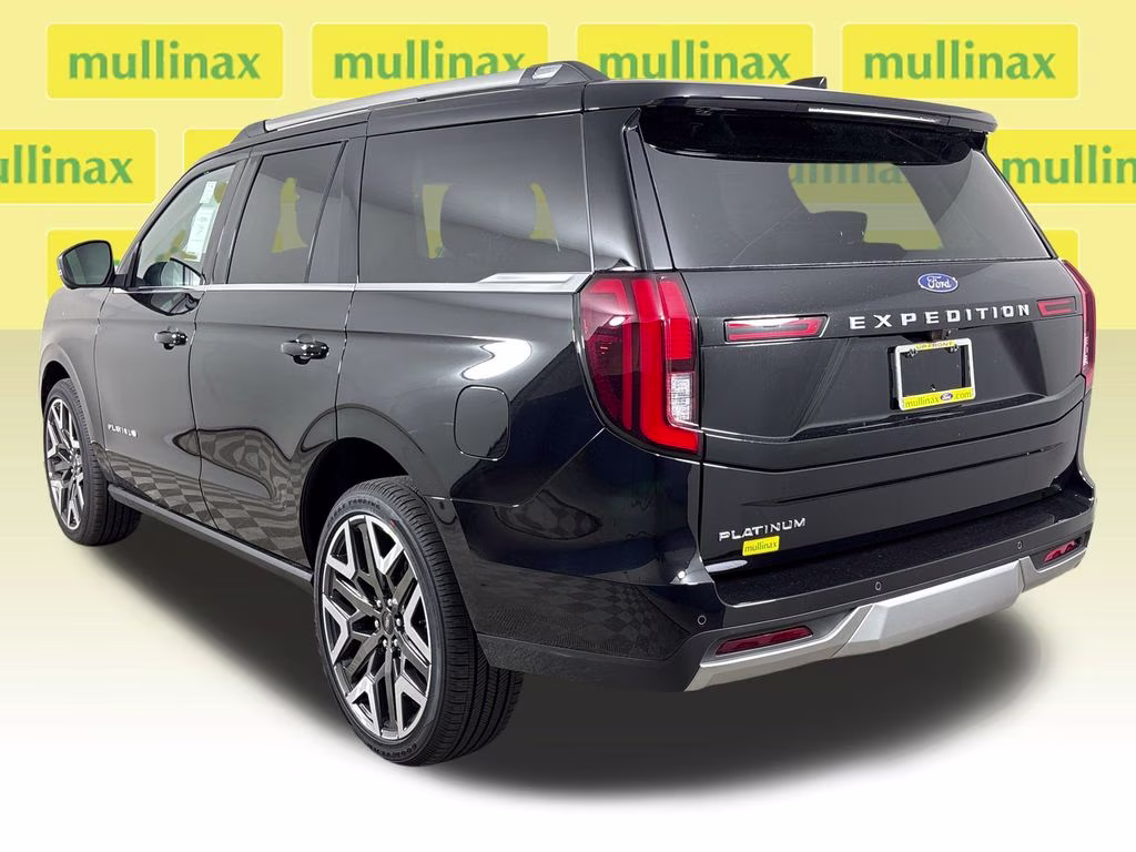 2026 Black Metallic Ford Expedition Platinum 4X4 SUV
