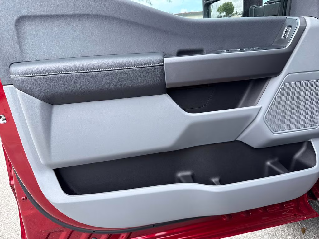 2026 Ruby Red Metallic Tinted Clearcoat Ford Super Duty F-250 SRW XLT 4X4 Truck