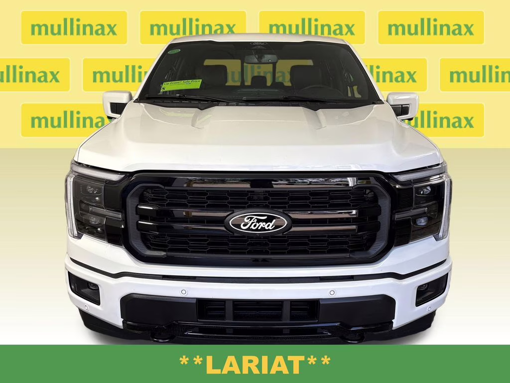 2026 White Ford F-150 Lariat 4X4 Truck