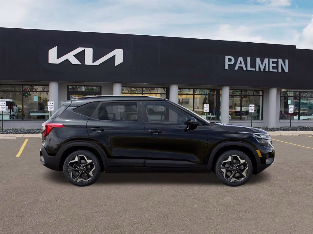 2026 Fusion Black Kia Seltos S AWD SUV