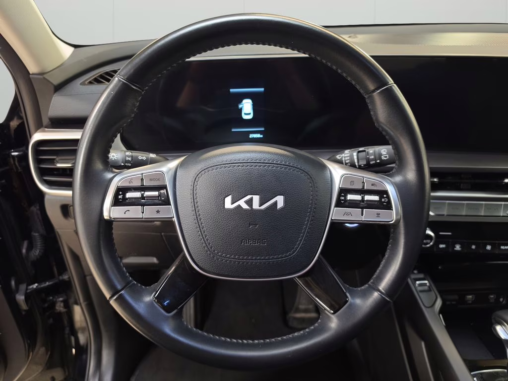 2025 Ebony Black Kia Telluride S AWD SUV