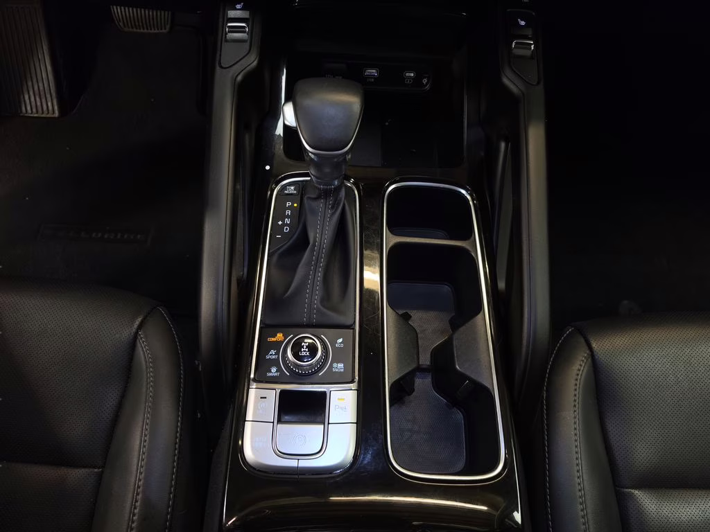 2025 Ebony Black Kia Telluride S AWD SUV