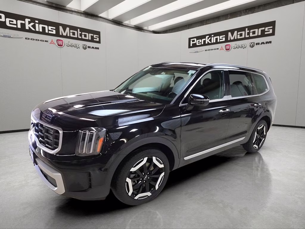 2025 Ebony Black Kia Telluride S AWD SUV