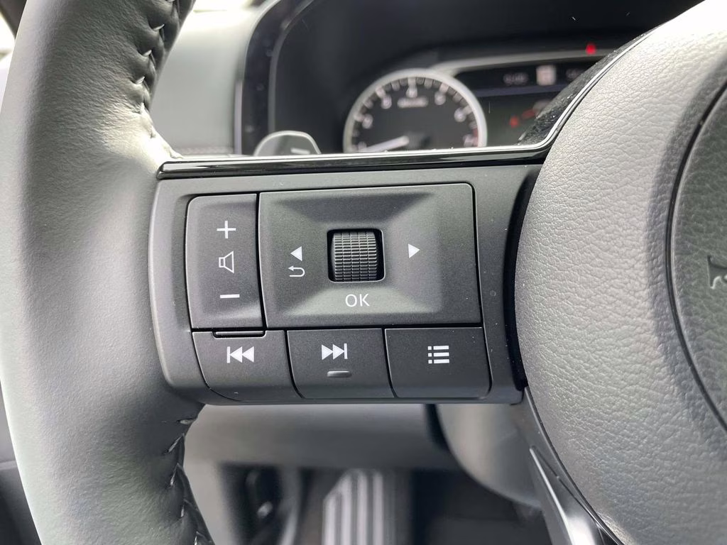 2025 Obsidian Green Pearl Nissan Pathfinder SL FWD SUV